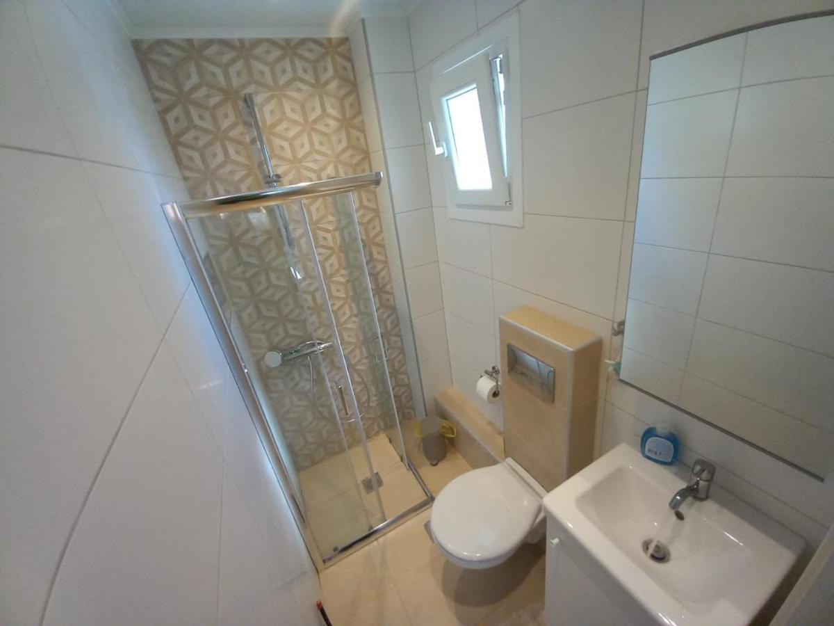 Apartmán Elenis House Néa Péramos Exteriér fotografie