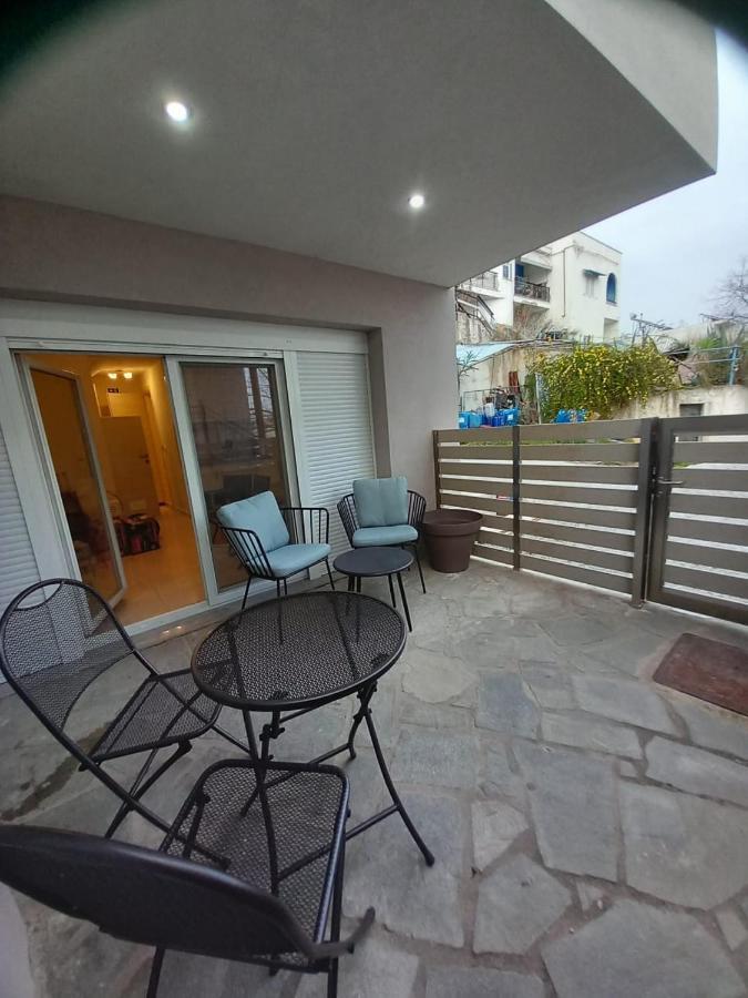 Apartmán Elenis House Néa Péramos Exteriér fotografie