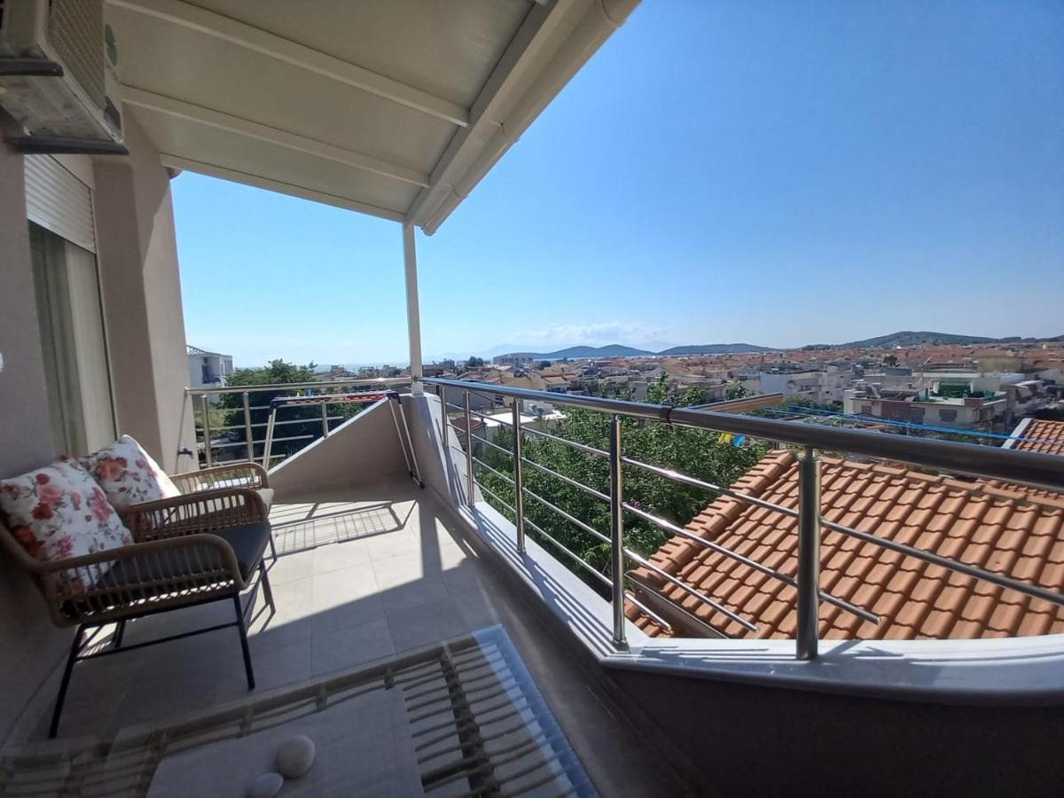 Apartmán Elenis House Néa Péramos Exteriér fotografie